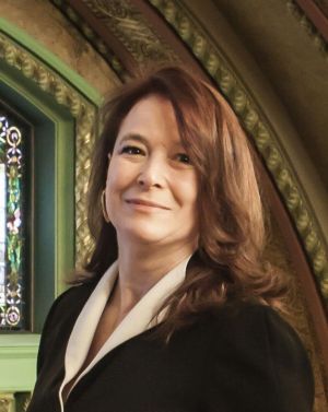 Michelle Moenigmann__300x377